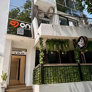 On Apartasuites Aparthotel
